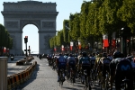 Le grand final sur les Champs-Elysées