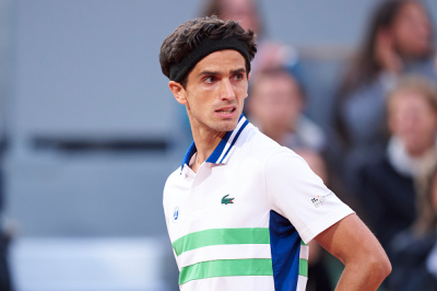 Daniil Medvedev trop fort pour Pierre-Hugues Herbert