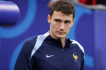 Benjamin Pavard appelé pour remplacer Wesley Fofana blessé