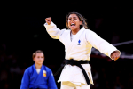 Shirine Boukli en bronze, première médaille française