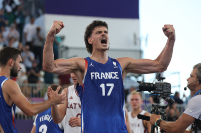 Les bleus s'imposent face à l'Australie pour lancer leur tournoi