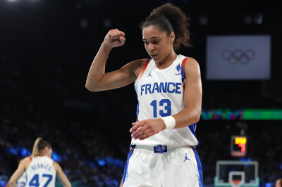 Une victoire écrasante avant l'Euro