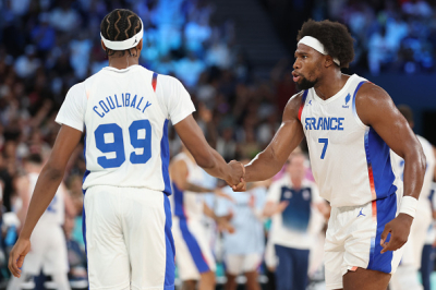 Les bleus s'imposent face au Monténégro