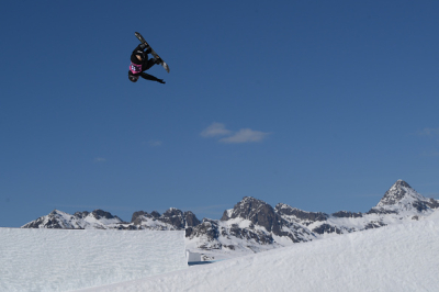 Romain Allemand vainqueur en snowboard slopestyle