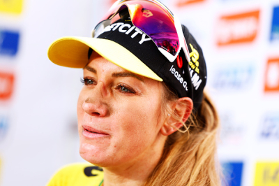 Vol annulé et retard à l'arrivée pour Pauline Ferrand-Prévôt et d'autres cyclistes