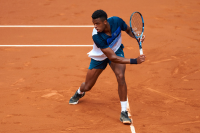 Giovanni Mpetshi Perricard gagne sa place de tête de série à Roland Garros