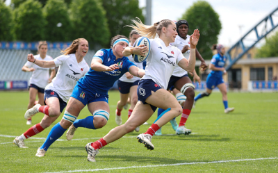 Les bleues s'imposent dans la douleur en Italie