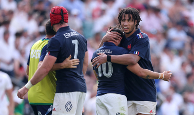 Les bleus s'imposent en Angleterre