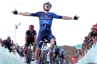 Romain Grégoire, Roi de Grande-Bretagne