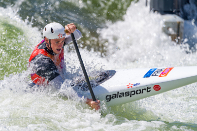 Nicolas Gestin, Mewen Debliquy, Yohann Senechault titrés en équipe canoë