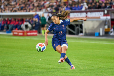 Selma Bacha forfait pour affronter la Suède