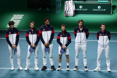 Zizou Bergs assome Arthur Rinderknech, la France est éliminée