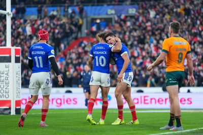 Les bleus s'imposent face à l'Australie dans un match à pression