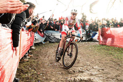 Amandine Fouquenet sur le podium à Benidorm – Célia Géry quatrième