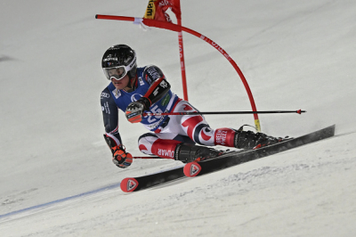 Alban Elezi Cannaferina sur le podium à Schladming
