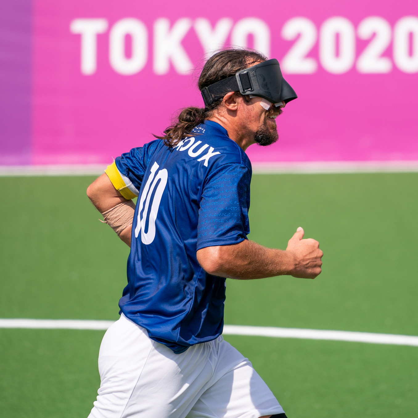 Frédéric Villeroux, footballeur de l'équipe de France