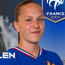 Mathilde Schnoebelen, footballeuse de l'équipe de France