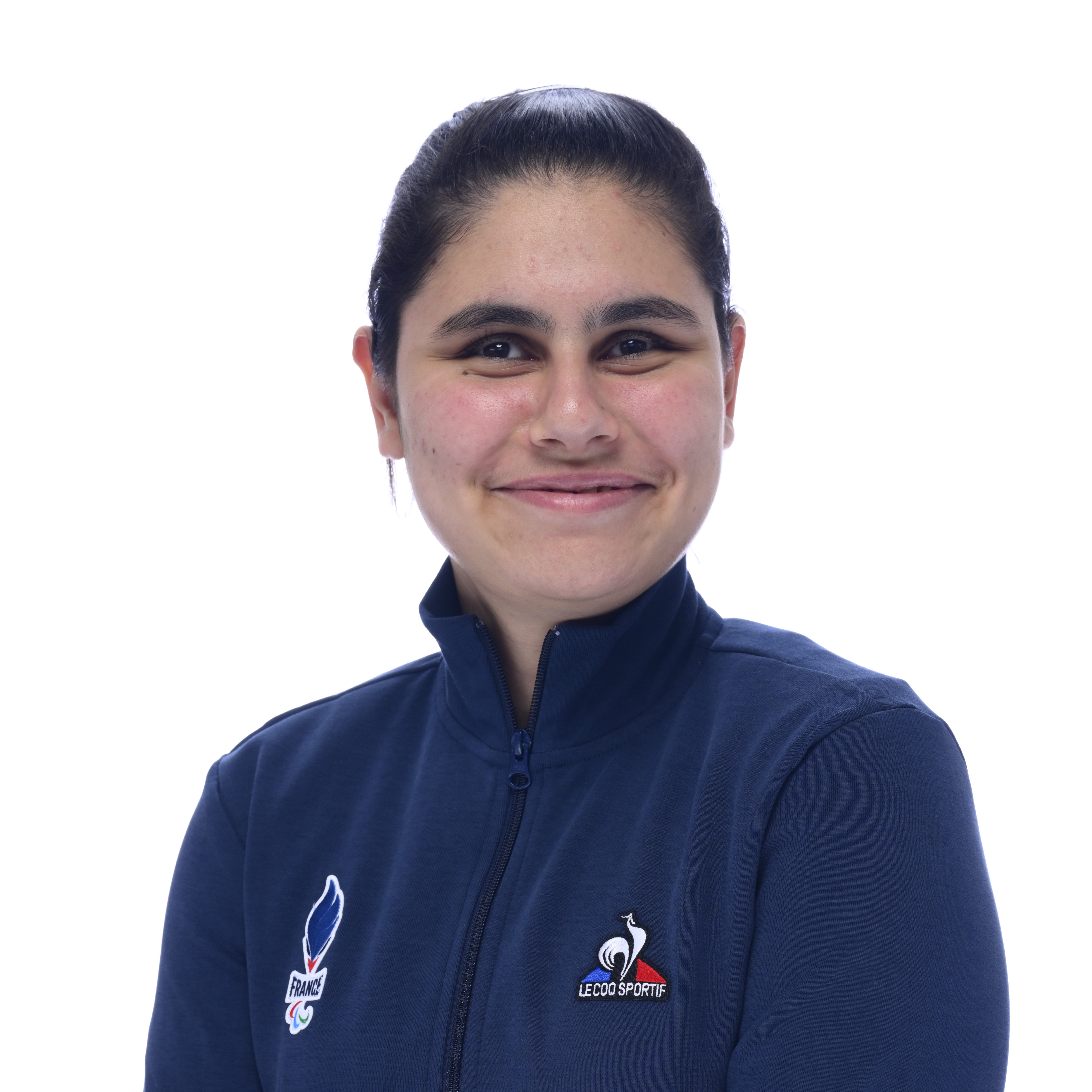 Melda Alhan, joueuse de goalball de l'équipe de France