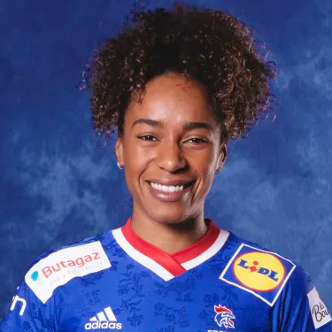 Estelle Nze Minko, handballeuse de l'équipe de France
