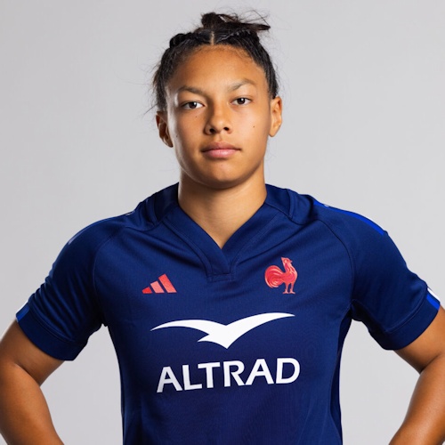 Lina Tuy, rugbywoman de l'équipe de France