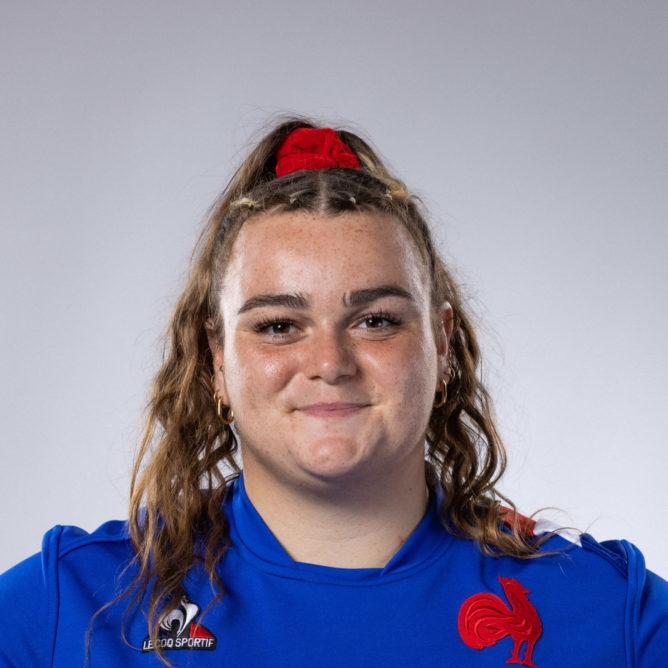 Rose Bernadou, rugbywoman de l'équipe de France