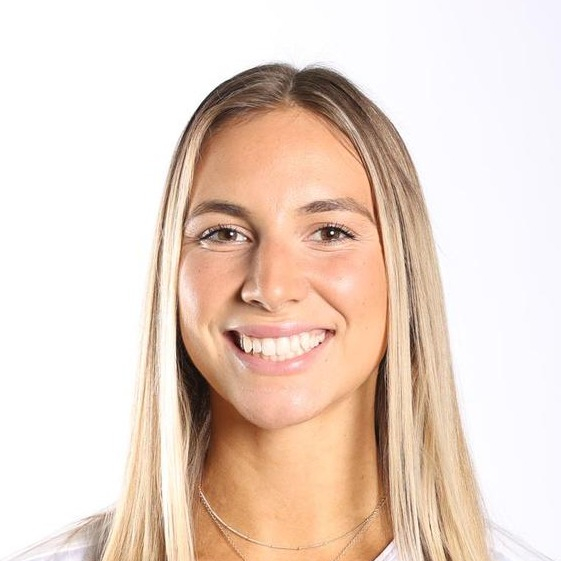 Zoé Hines, softballeuse de l'équipe de France