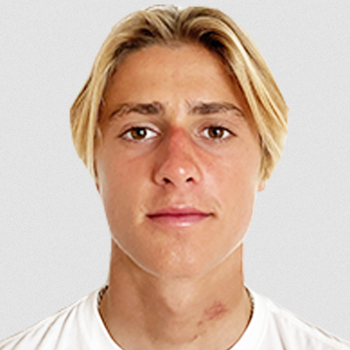 Sam Piter, surfeur français de l'équipe de France