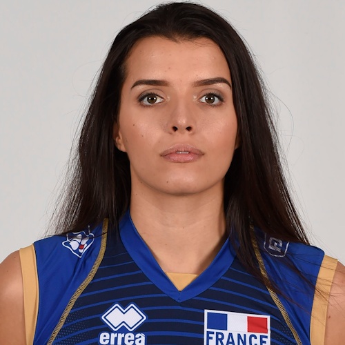 Julie Oliveira Souza, volleyeuse de l'équipe de France