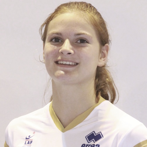 Nawelle Chouikh-Barbez, volleyeuse de l'équipe de France